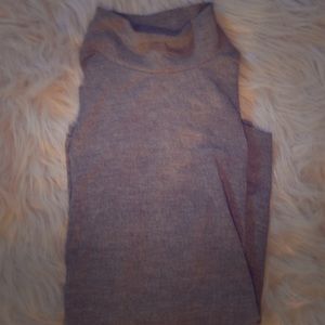 Long sleeved gray turtle neck